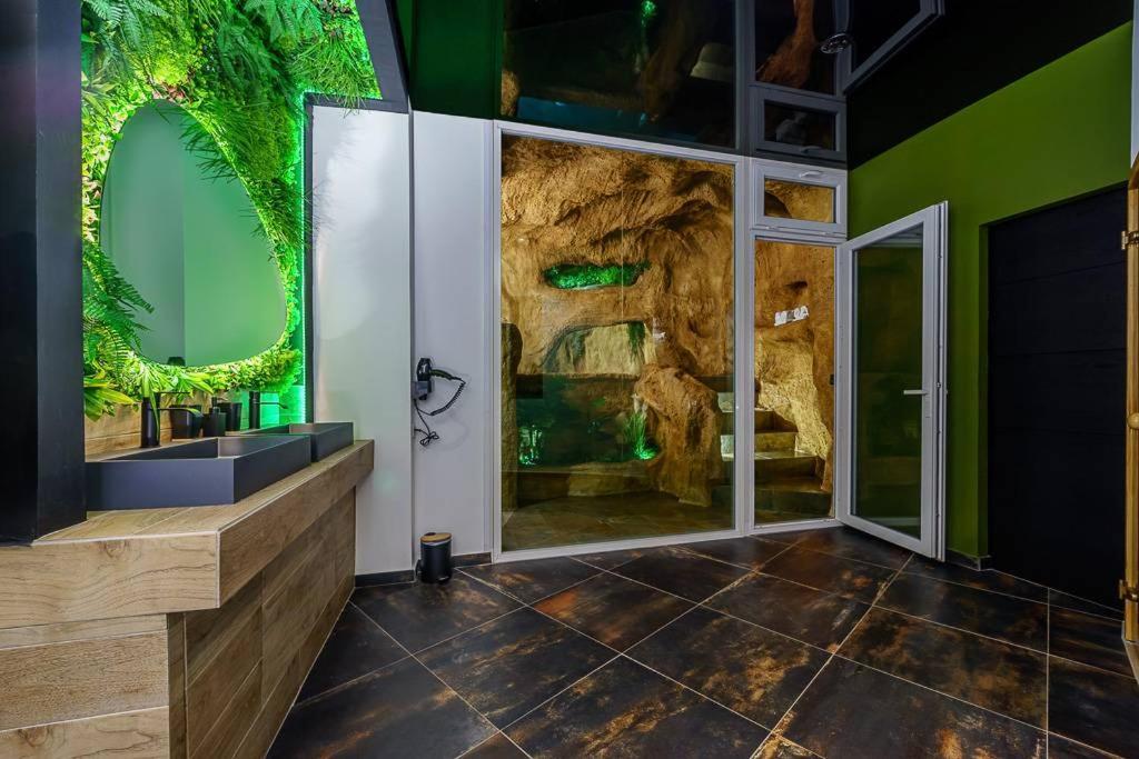 Evasion Antillaise Hotel Marseille Ngoại thất bức ảnh